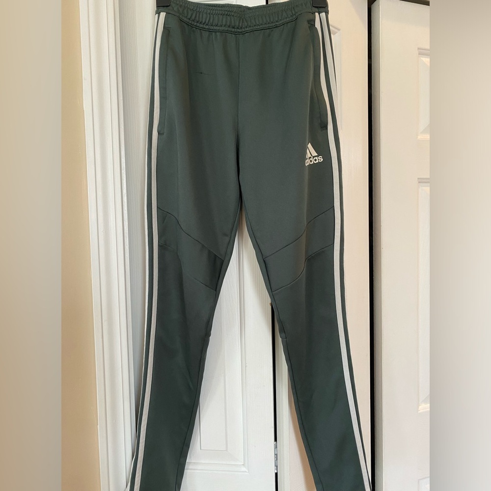 Adidas joggers